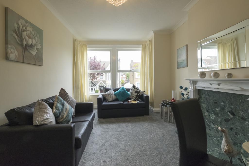 Seventy Eight Appartement Southend-on-Sea Buitenkant foto