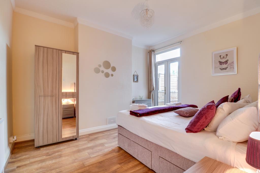 Seventy Eight Appartement Southend-on-Sea Buitenkant foto